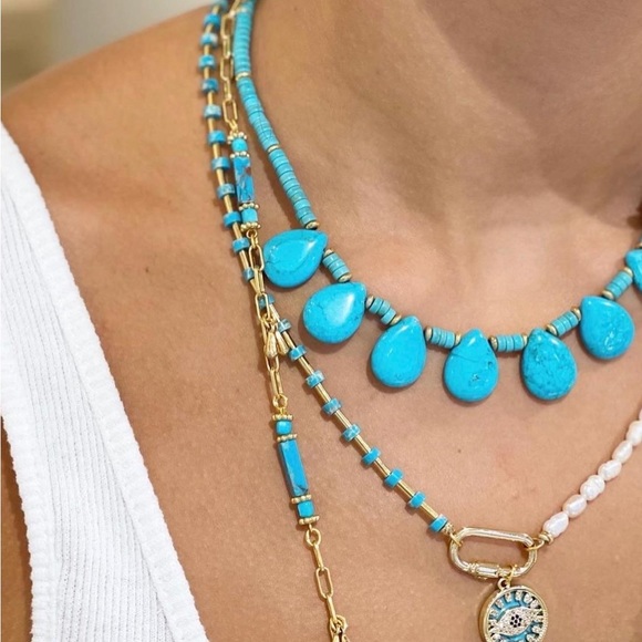 Beaded necklace - Picture 2 of 3